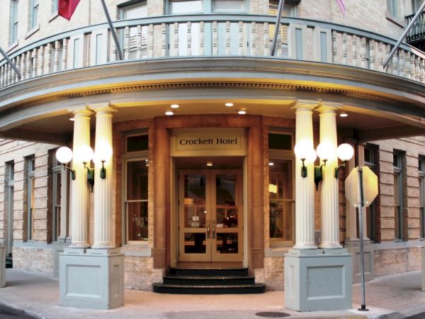 The Crockett Hotel
