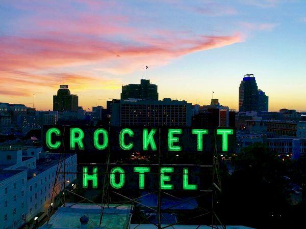 The Crockett Hotel
